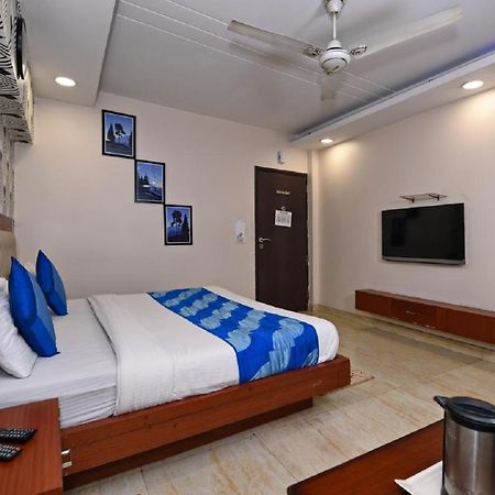 Ganga Ashoka Hotel Rishikesh Exterior photo