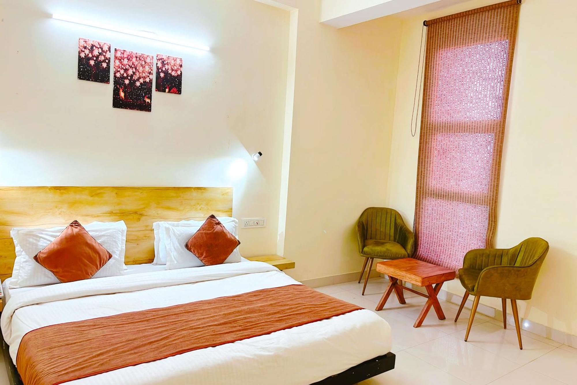 Ganga Ashoka Hotel Rishikesh Exterior photo