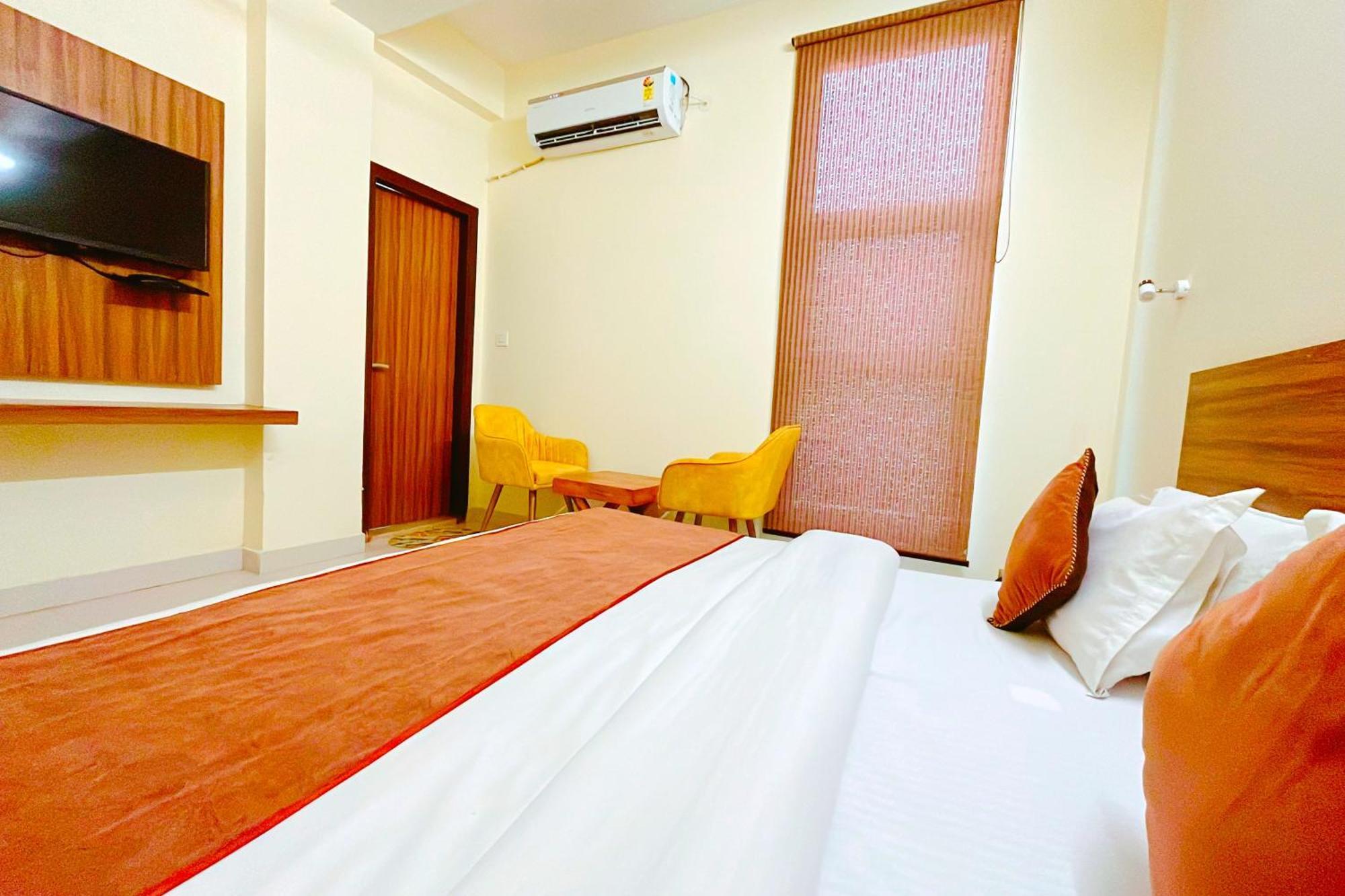 Ganga Ashoka Hotel Rishikesh Exterior photo
