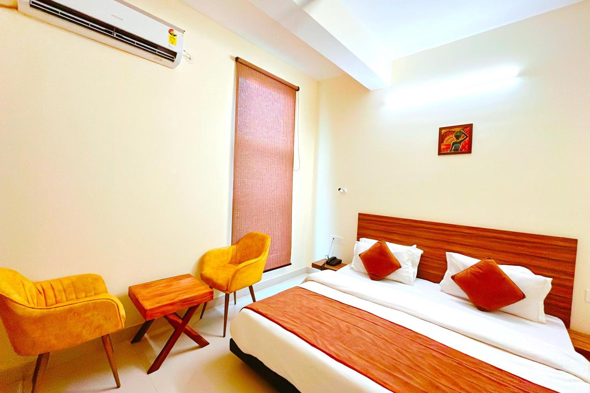 Ganga Ashoka Hotel Rishikesh Exterior photo